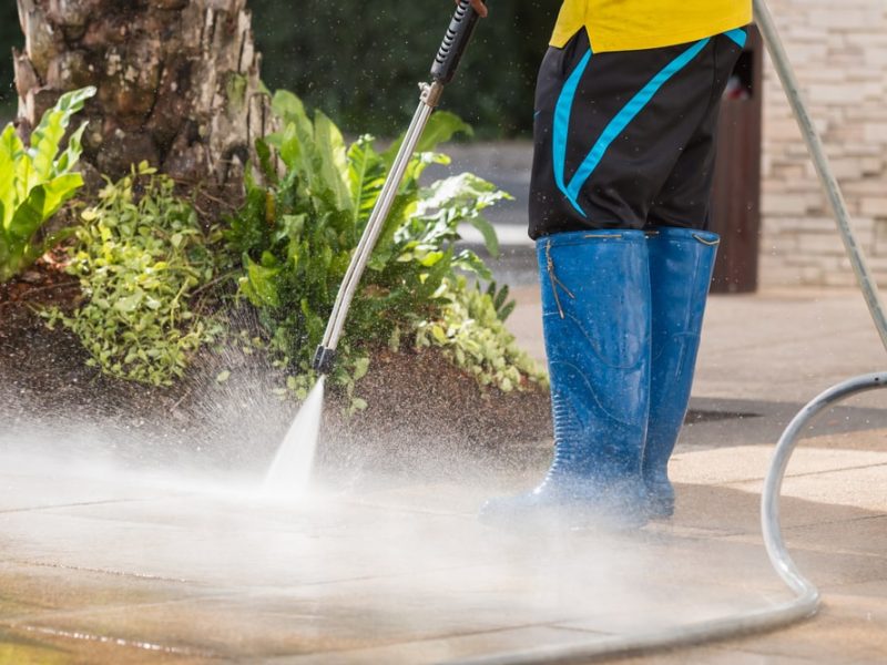 How hiring a concrete cleaning company can benefit you?