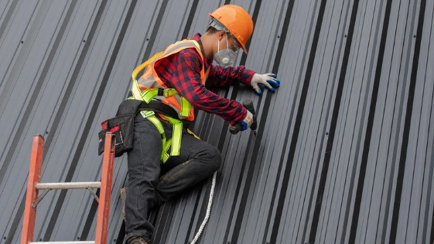 How Metal Roofing Can Help You Save on Insurance Costs?