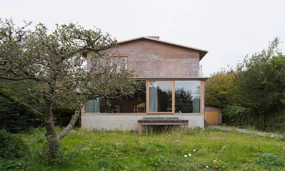 The 1965 House Meets Its 2026 Appetite for Power